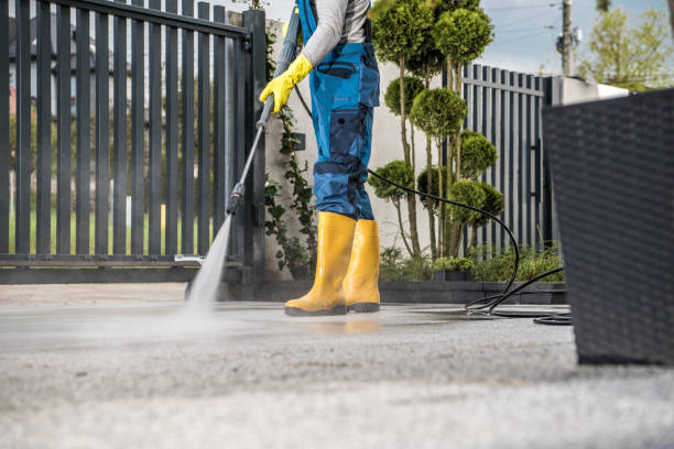 Professional Pressure Washing in Oakville, CT